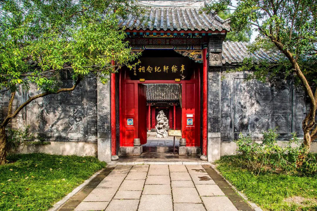 南宋词人辛弃疾：“六边形战士”的多面人生