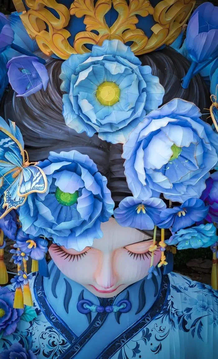 点亮一盏灯，爱上一座城