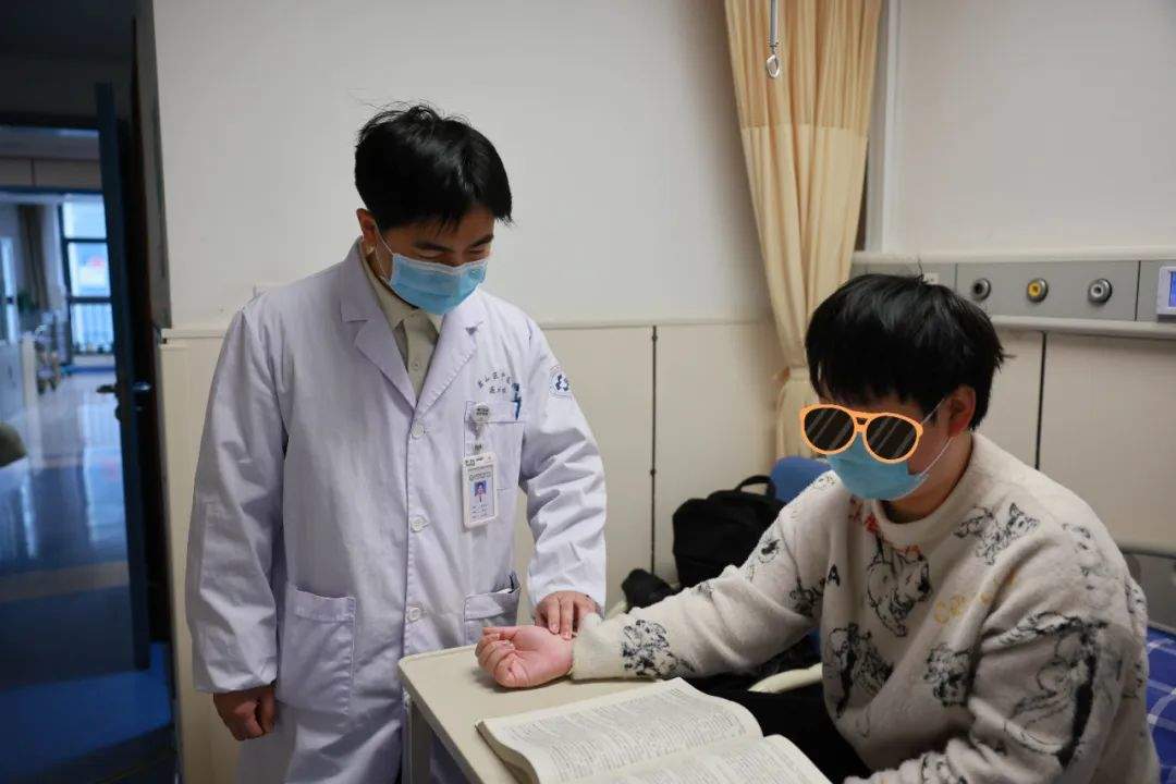 一天好几杯！杭州18岁男孩确诊，有死亡风险！妈妈：是我太宠了