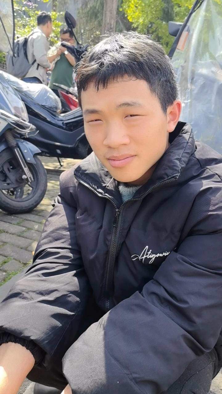 张雪机车夺冠引求职热潮：120人抢15个终面名额