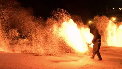 新融合、新玩法、新体验 “五一”假日经济活力涌动