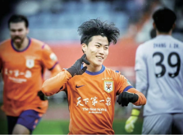 上海海港VS山东泰山 周六客战海港,唐田能否抢分?