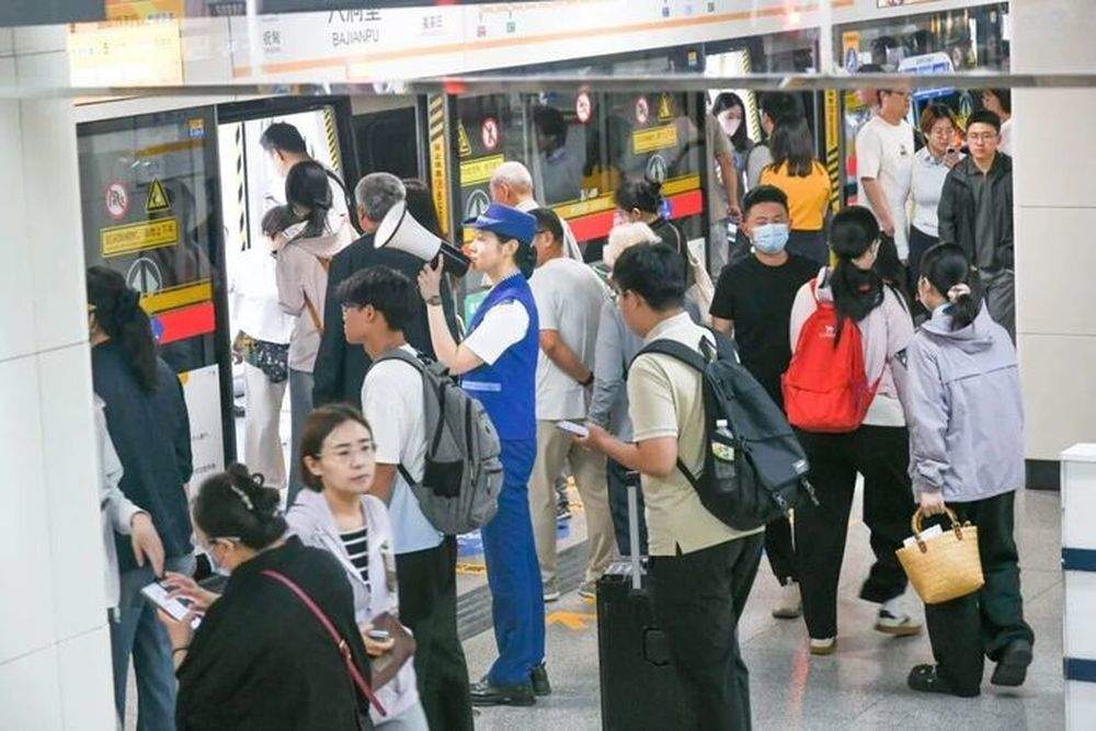 免费乘车、接驳直达……请查收济南地铁开学季出行大礼包