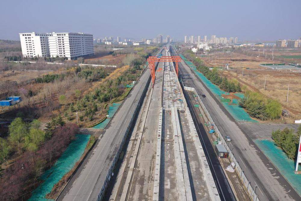 济南地铁8号线章丘段最新进展，高架路基大部分已完成