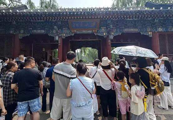 这些高校设施暑期向公众开放！如何让学生和公众都满意？