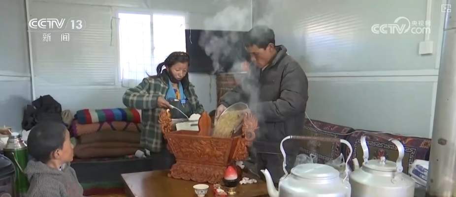 新年里许个愿……“把日子过好，把超市在震区重新开起来”