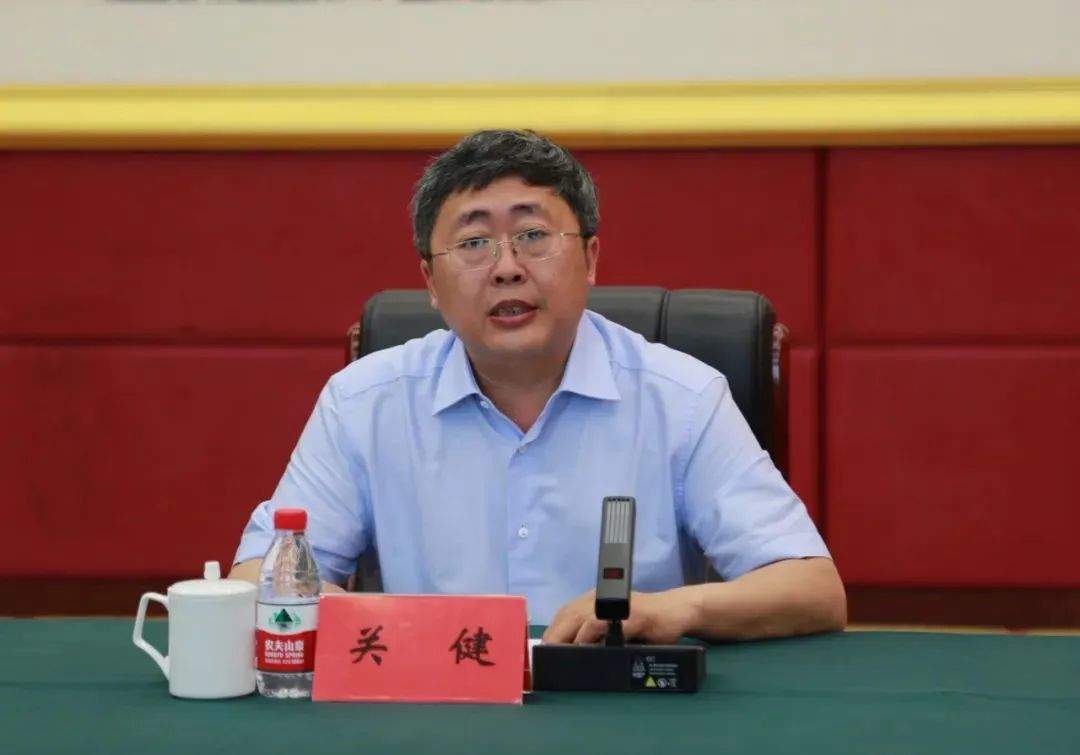 3个月前主动投案，哈尔滨音乐学院原党委书记关健被“双开”