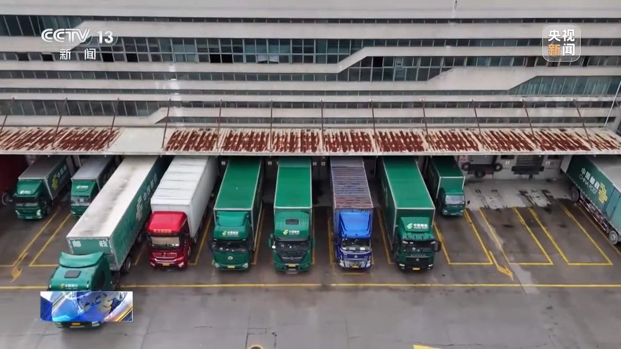 进村进厂畅通城乡经济 我国快递行业市场规模持续扩容