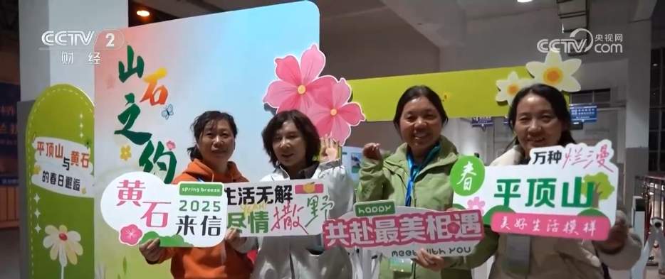 4月29日4时10分,我国在文昌航天发射场使用长征五号乙运载火箭/远征二号上面级,成功将卫星互联网低轨03组卫星发射升空,卫星顺利进入预定轨道,发射任务获得圆满成功。