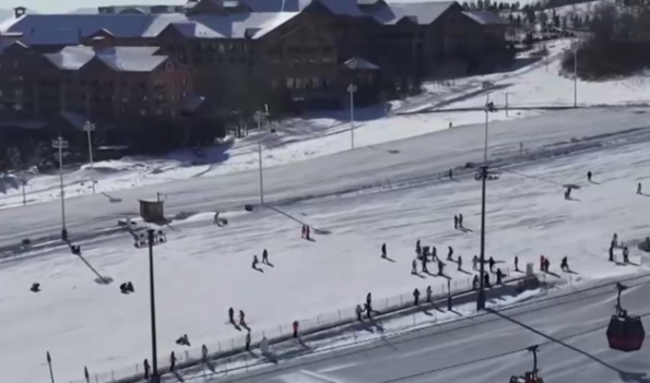 “冰雪+补贴”“彩林+温泉”“秋假+研学”齐发力 文旅市场激荡消费新活力
