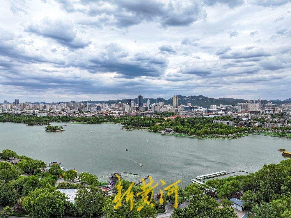 夏日的“天空剧场”！云卷云舒映衬泉城之美 