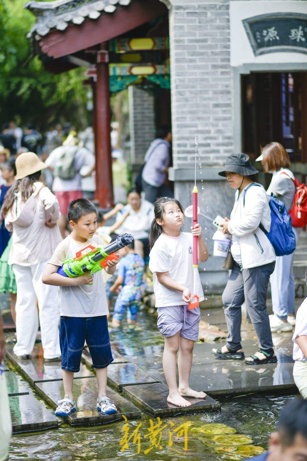 一年四季 泉在济南｜仲夏持续高温 泉畔避暑有“凉方”