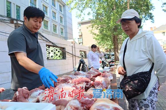 烟火浸润邻里间，小微阵地聚民心！济南街角有家“共富小店”