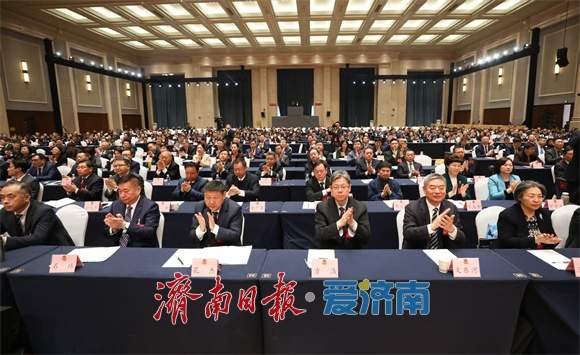 市政协十五届五次会议闭幕 刘强于海田韩金峰杨峰出席会议 选举孙开连为市政协主席 通过市政协十五届五次会议政治决议等