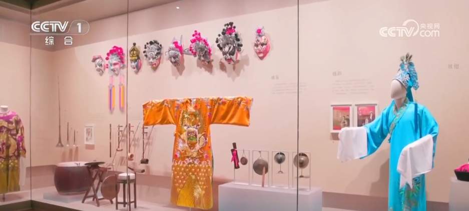 花样新“夜”态活跃“夏日经济” 特色文旅点燃消费市场新活力