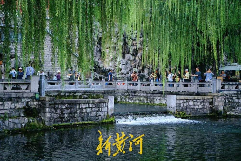 黑虎啸月奔涌，济南黑虎泉连续400天地下水位保持在29米以上