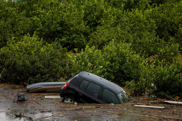 西班牙遭遇强降雨天气 已致51人死亡