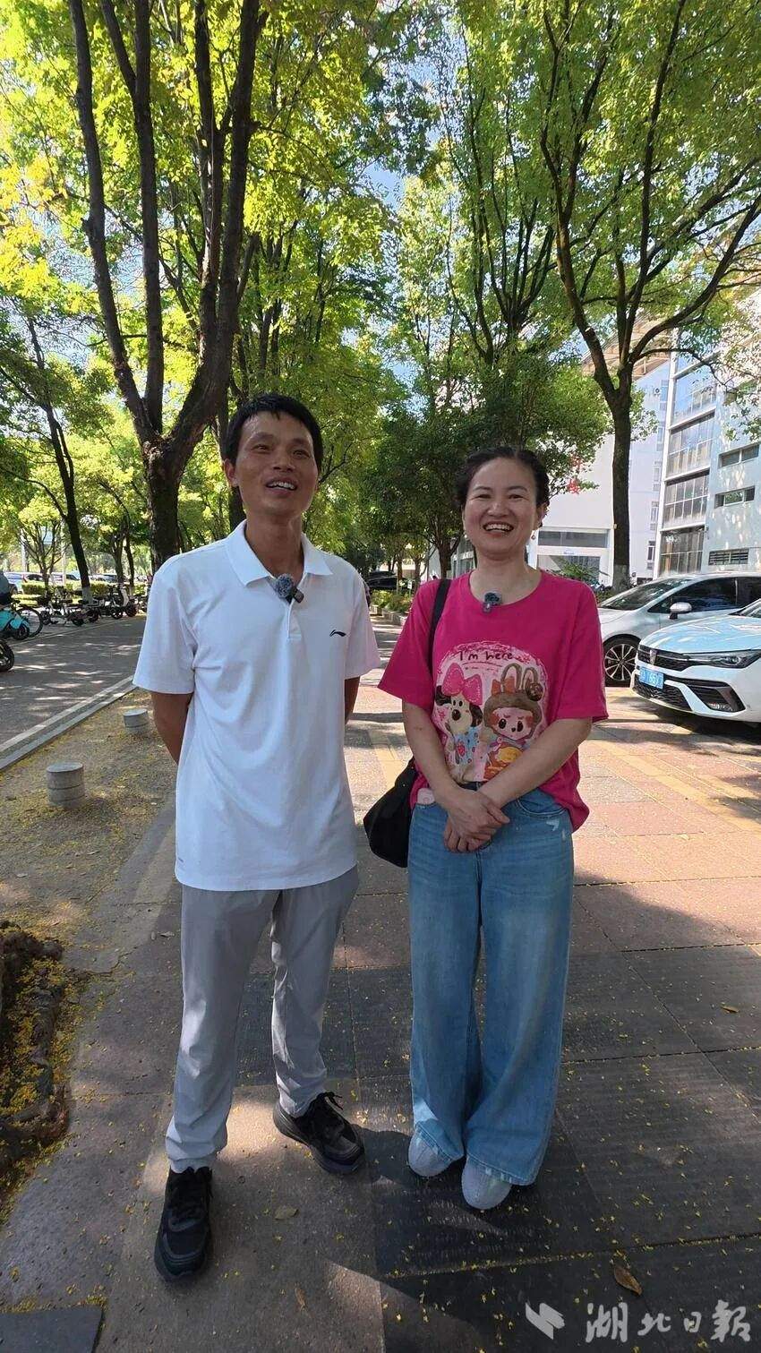 同名同姓，同年同月同日生，还同校同专业！