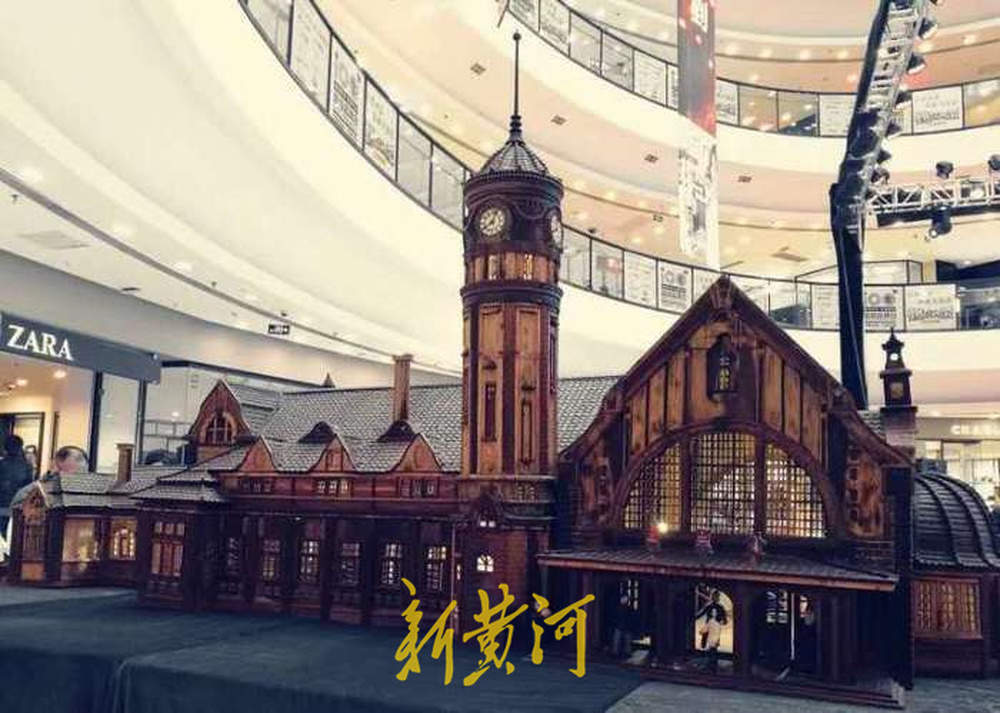 不用钉子和螺丝，济南六旬手艺人做出近40辆古马车