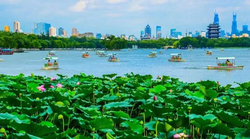 在济南，生态、生产、生活全线向“绿”转