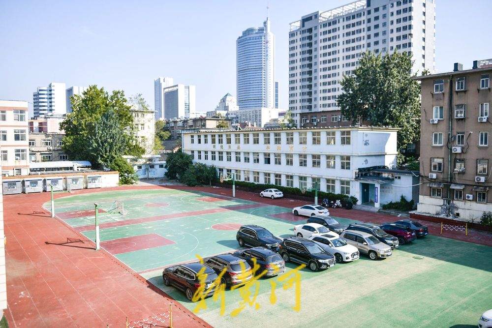 济南火车站南广场周边区域冻结,明珠小学提前全部搬离