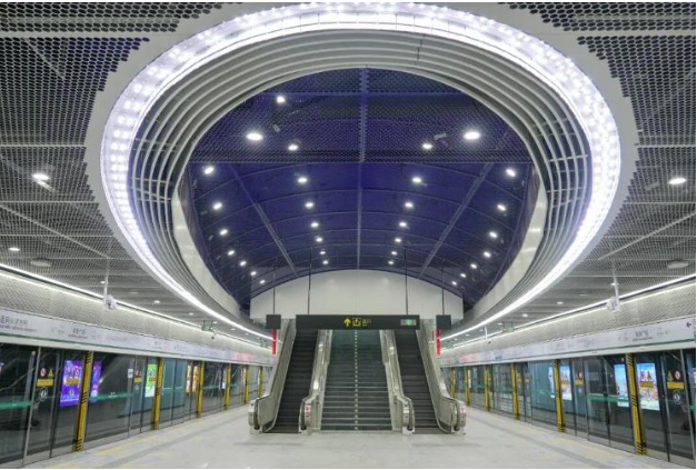 终于等到你！济南地铁4号线通车将大大缓解经十路交通压力