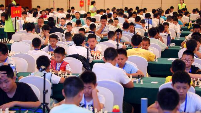 潍坊市第六届体育旅游消费季山东省国际象棋棋士等级赛（潍坊站）顺利举办
