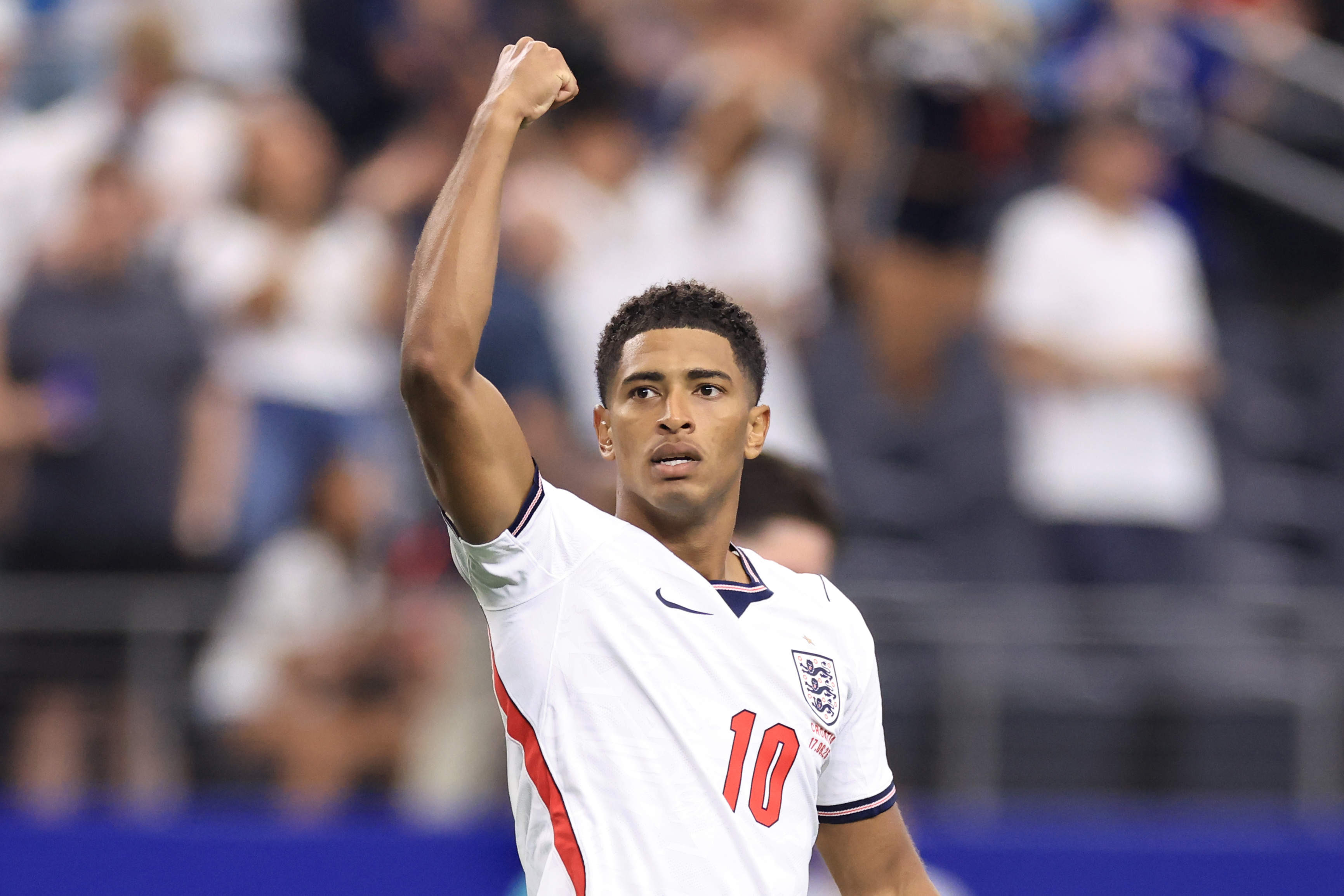 世界杯早知道丨进球盛宴 凯恩双响！英格兰4-2战胜克罗地亚取开门红