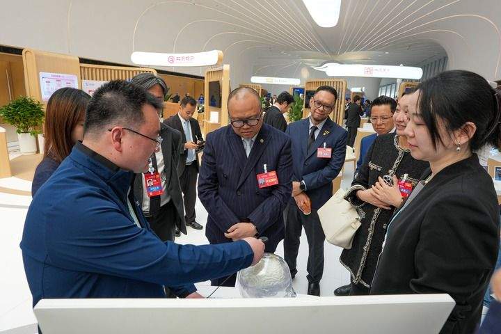 中国经济圆桌会共话科技创新与产业创新深度融合