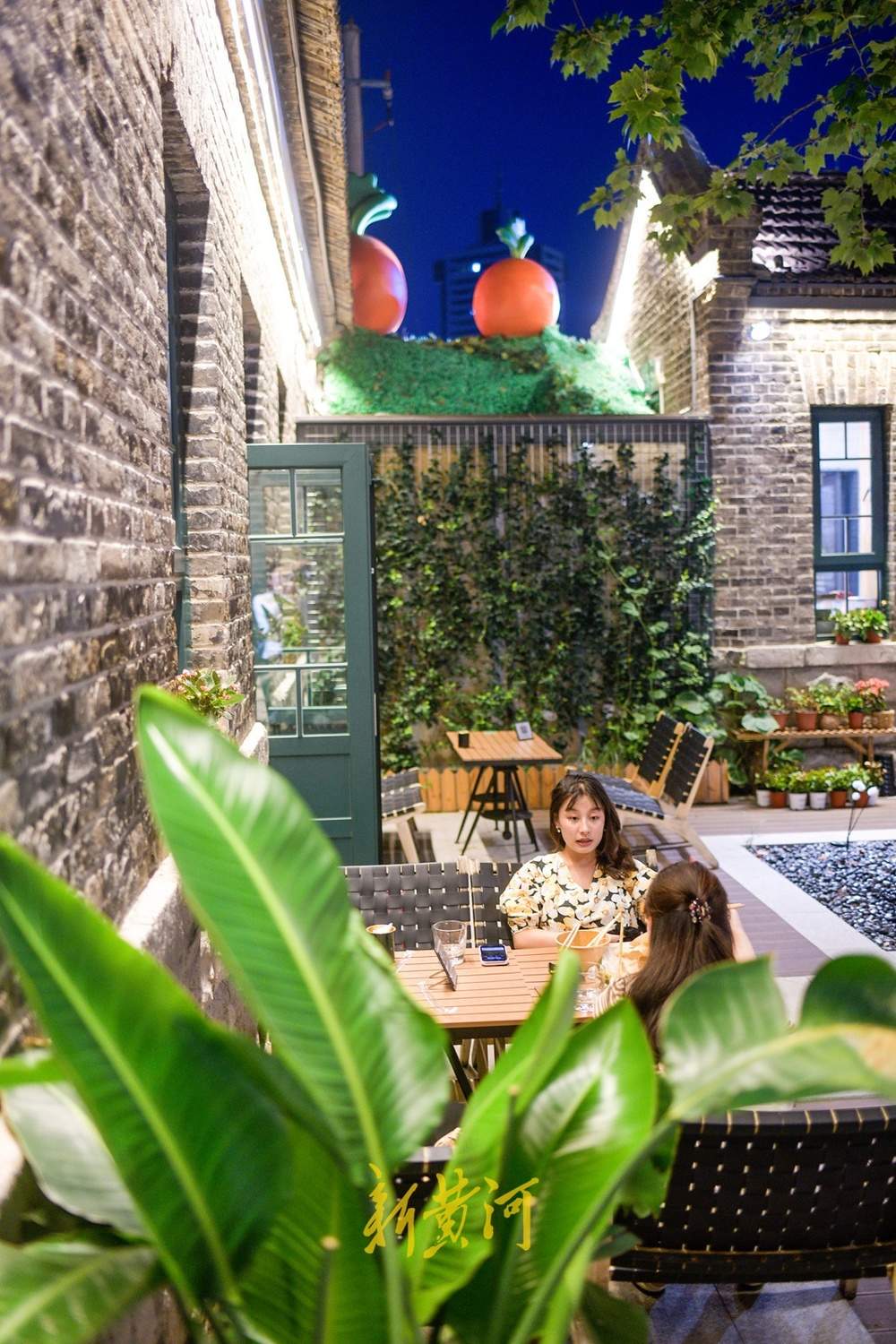 烟火气与文艺范同框！来济南百年老街感受新“夜”态