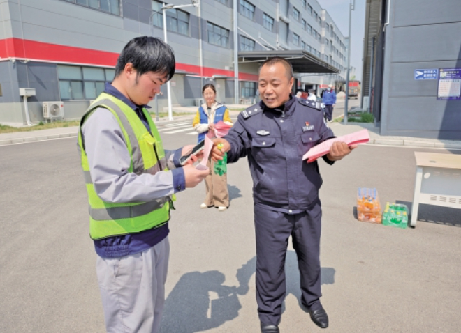 起步区太平派出所下沉警力聚民心——社区警务团队守护家门口太平