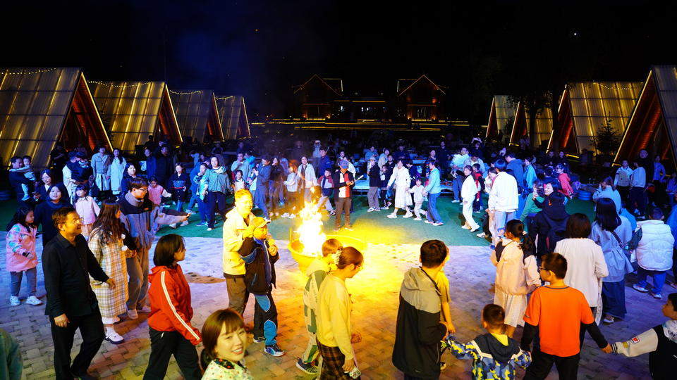 端午假日来临，济南南山盛装迎宾夜色浪漫好玩