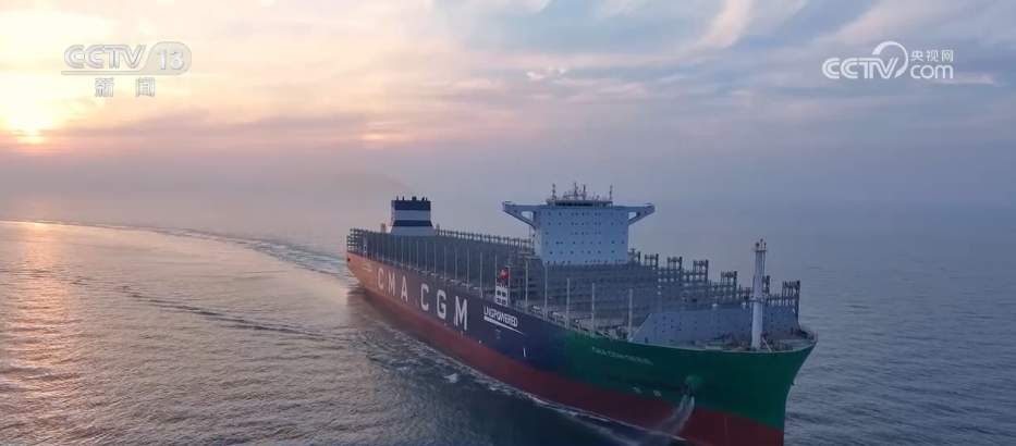 海上“超级带货王”交付 中国造船业接连刷新纪录