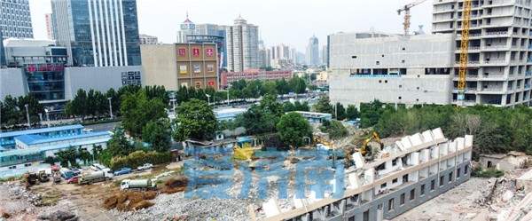 济南市福利院原址大楼开始拆除