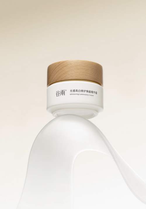 混干皮冬季用什么美白面霜比较好?2025不同肤质适配面霜推荐