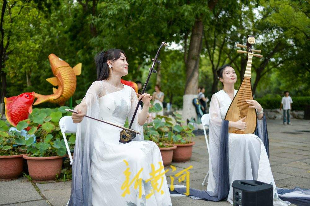 “超燃”国风快闪，与泉水叮咚交响