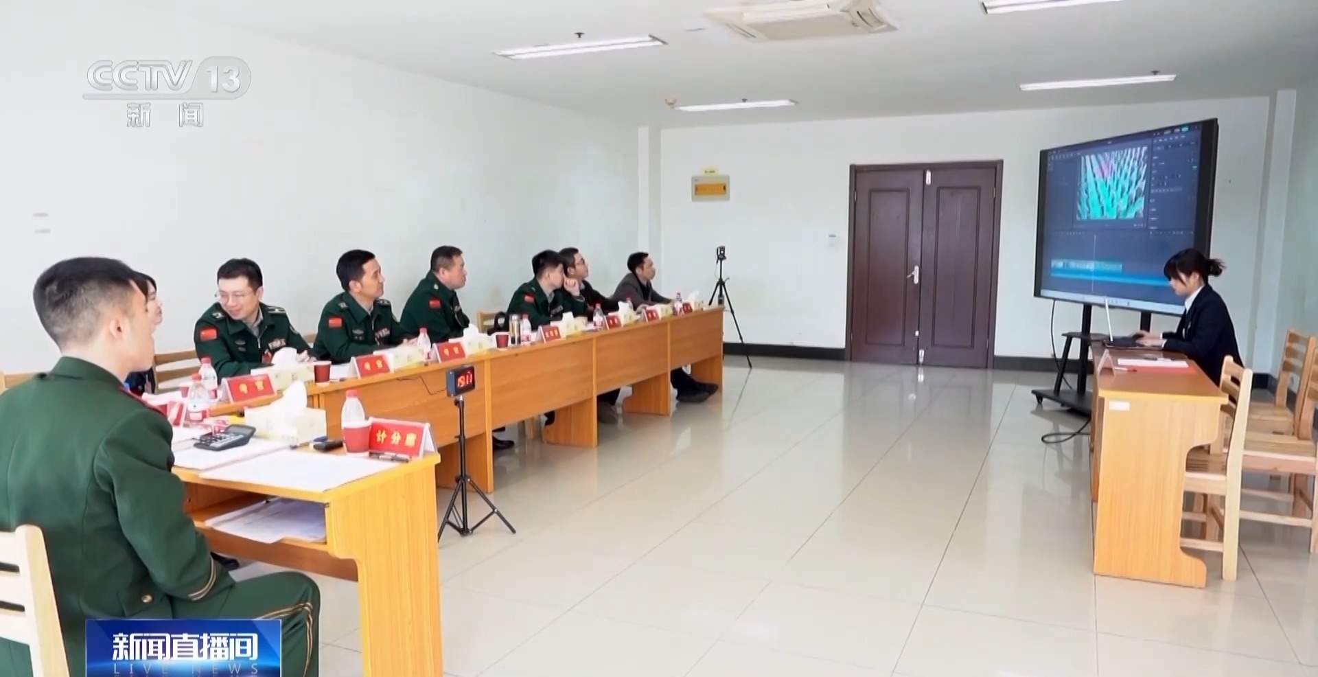 3万+岗位！2025军队文职面试开启 考官提出4点建议