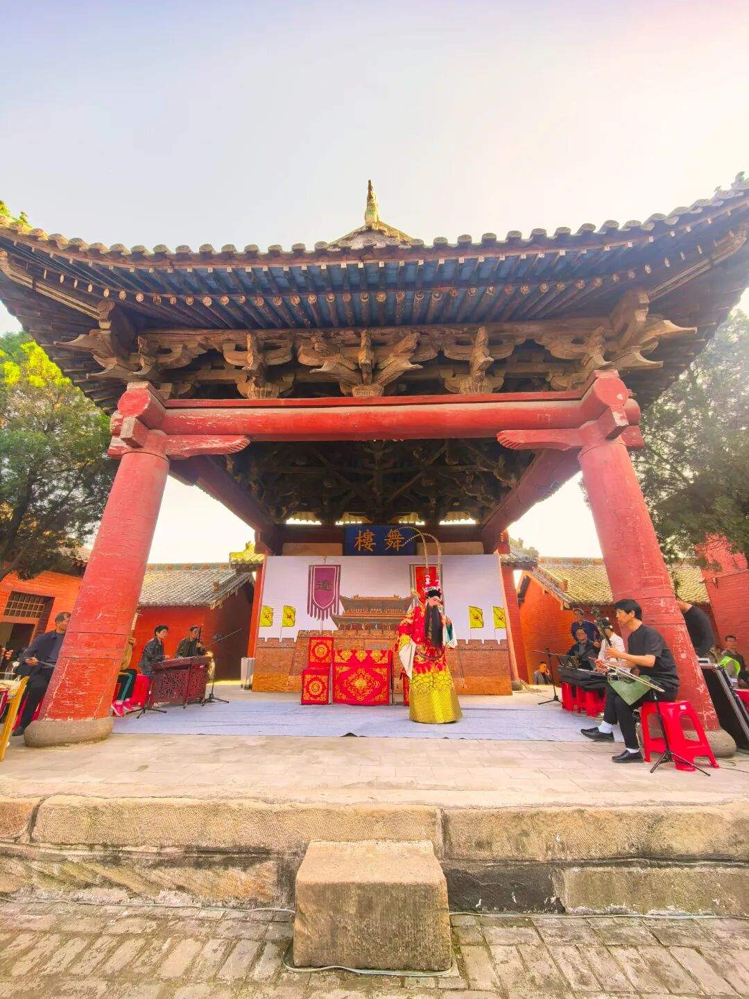 【何以中国·屋檐上的文脉】屋檐藏文脉 古台续新声