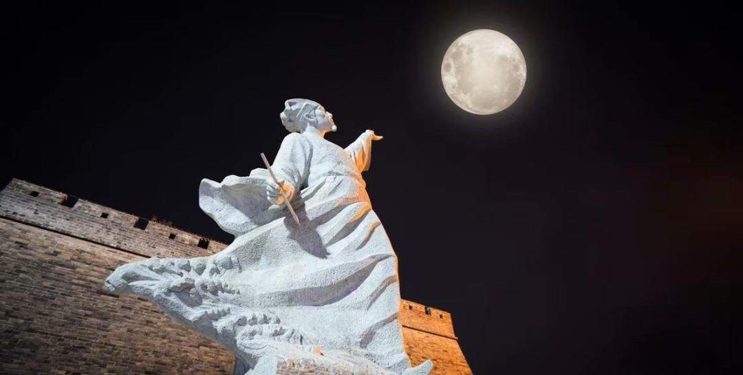 文化中国行·我们的节日 中秋丨皎皎中秋月，山河万里明