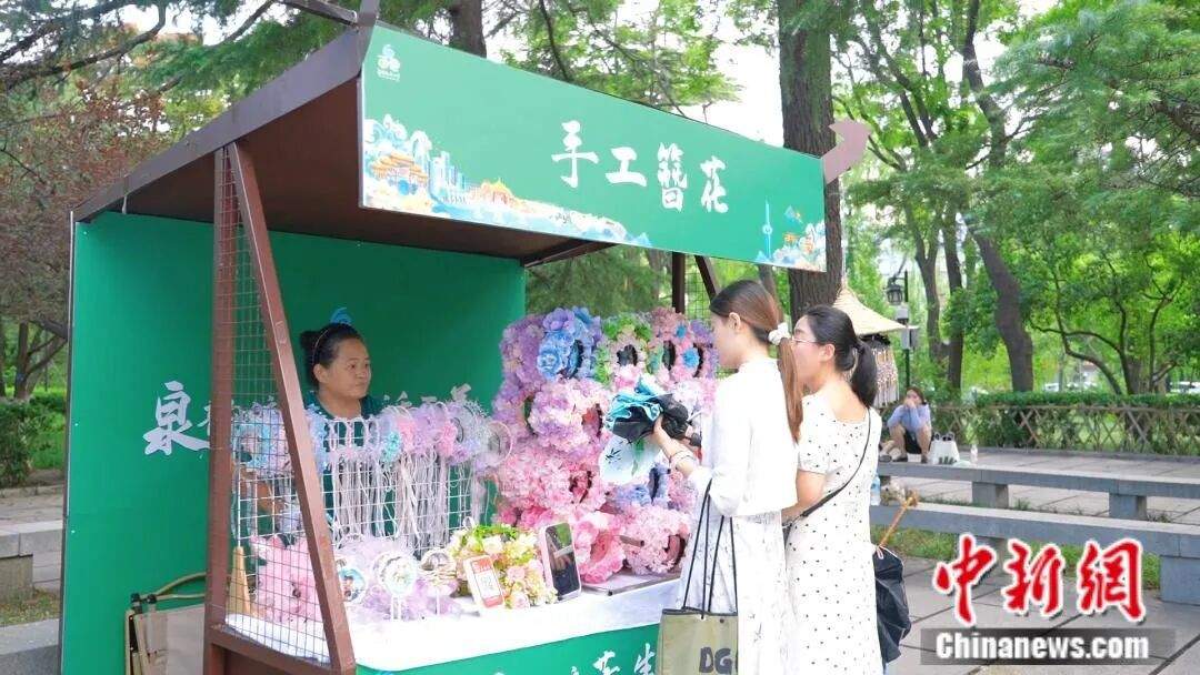 人这一辈子，一定要去济南赏一次泉！