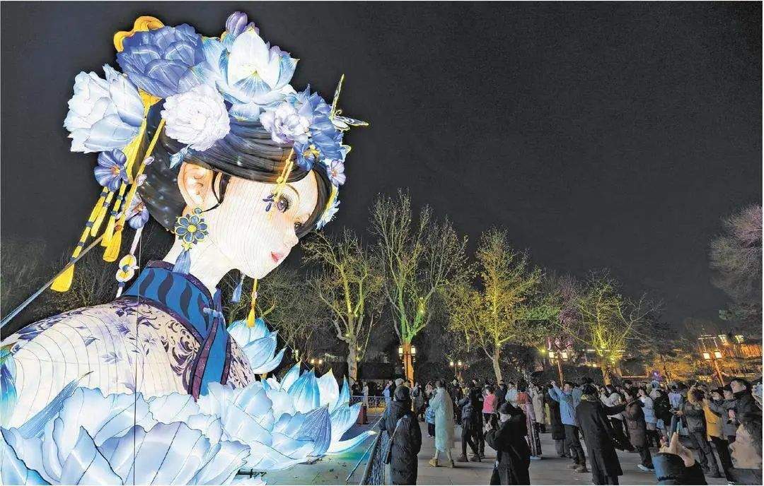 湖畔雨荷，文旅潮起