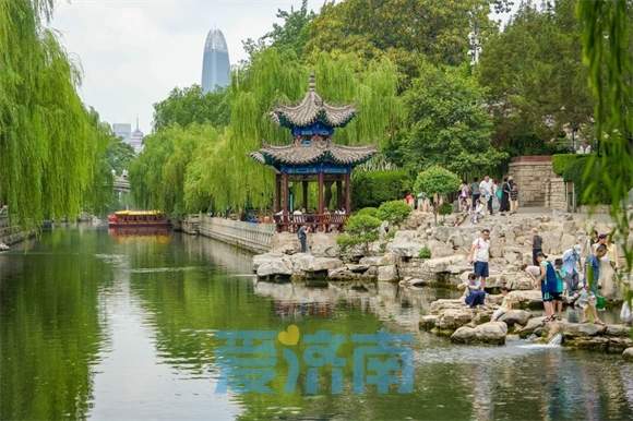 欢畅喷涌！黑虎泉水位攀升11厘米