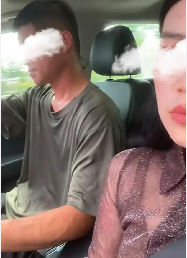 卧龙凤雏！夫妻冷战三伏天车里开暖风 汗流浃背拒绝冷暴力