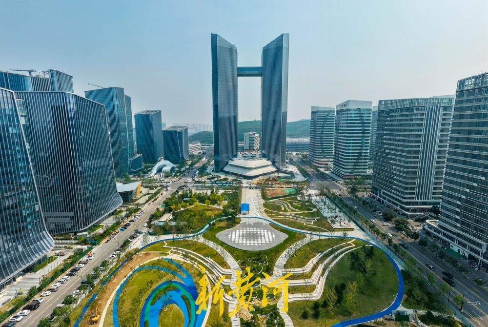 济南海右人才公园项目建设初具规模，将构建“公园—商业—办公”产城生态