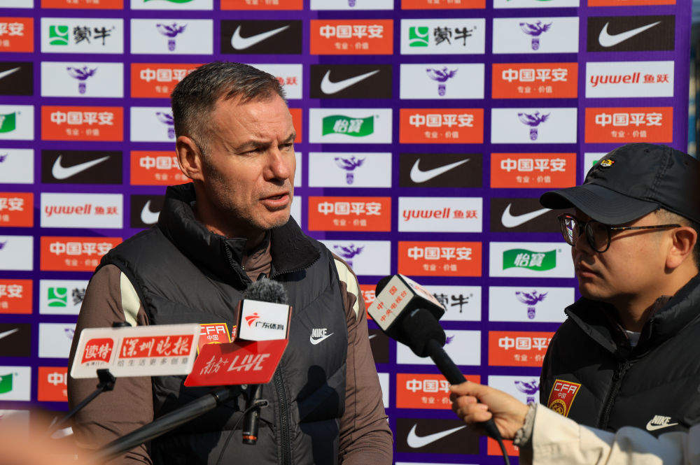 中国女足深圳集训 重塑信心备战亚洲杯