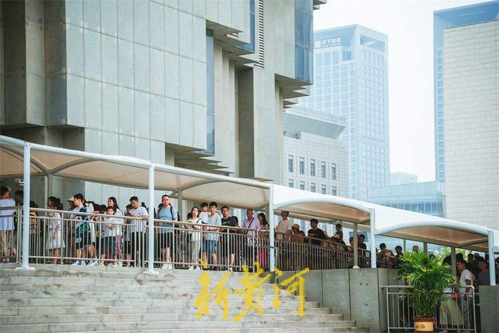 省博迎来暑假打卡热 沉浸式体验传统文化