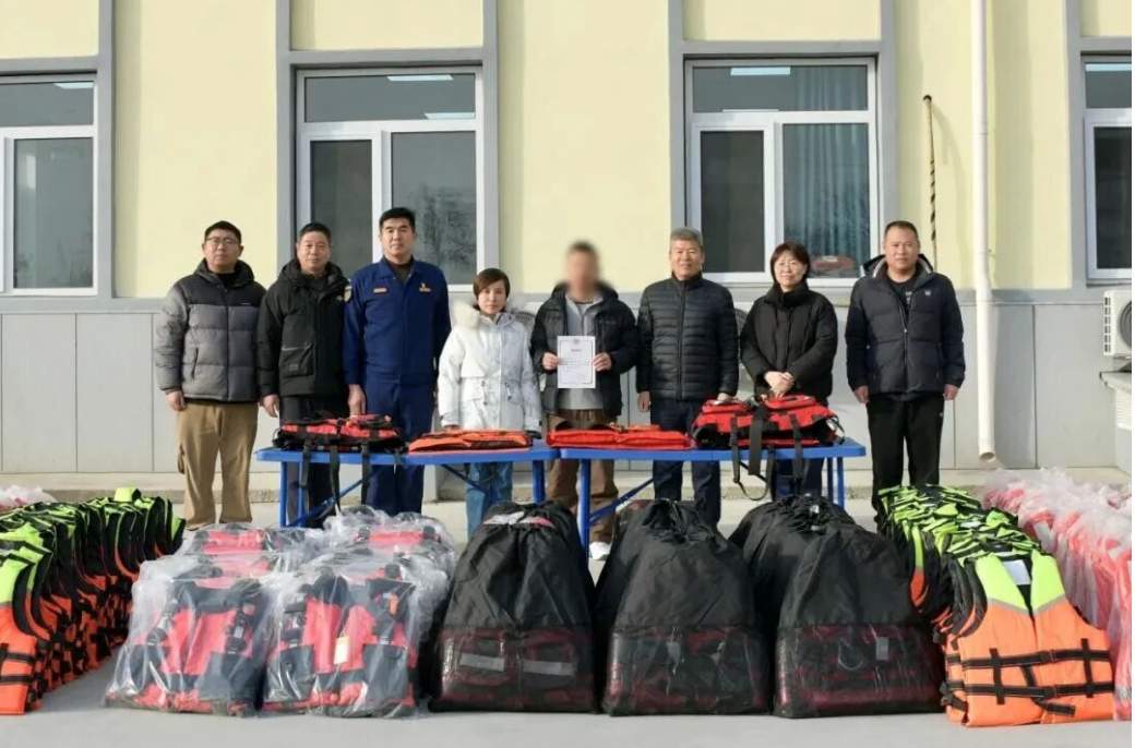 北京首例！“驴友”登山受困被追责 用280件救生衣抵扣救援费用