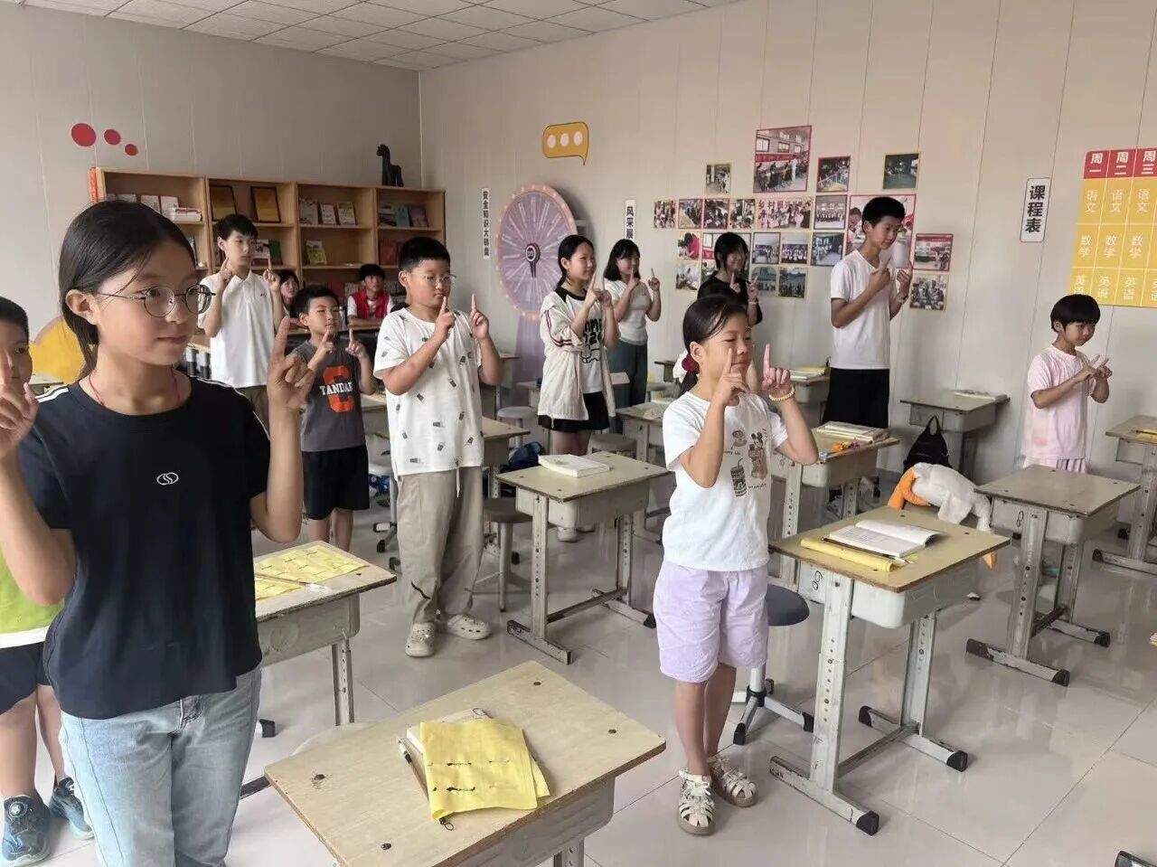 “你上班，我带娃”
