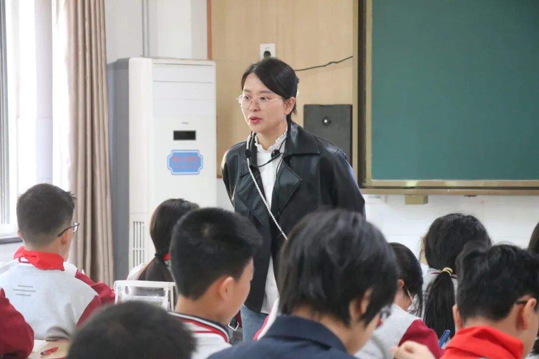 逸家相约 同心共育—东城逸家中学校园开放月首日掠影