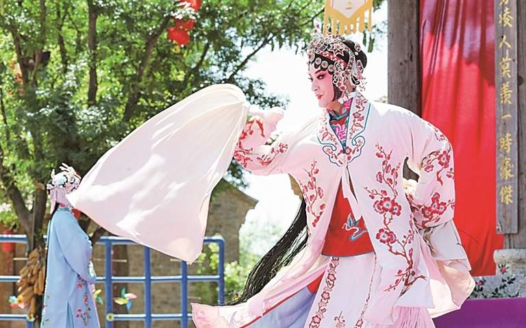 吹火、变脸，一招一式见真章——绝活何以动人